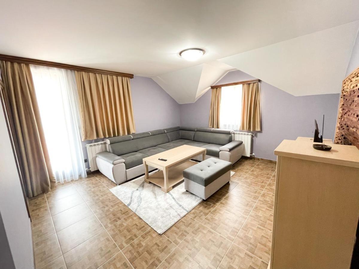 Apartments & Rooms Brijest Плав Экстерьер фото